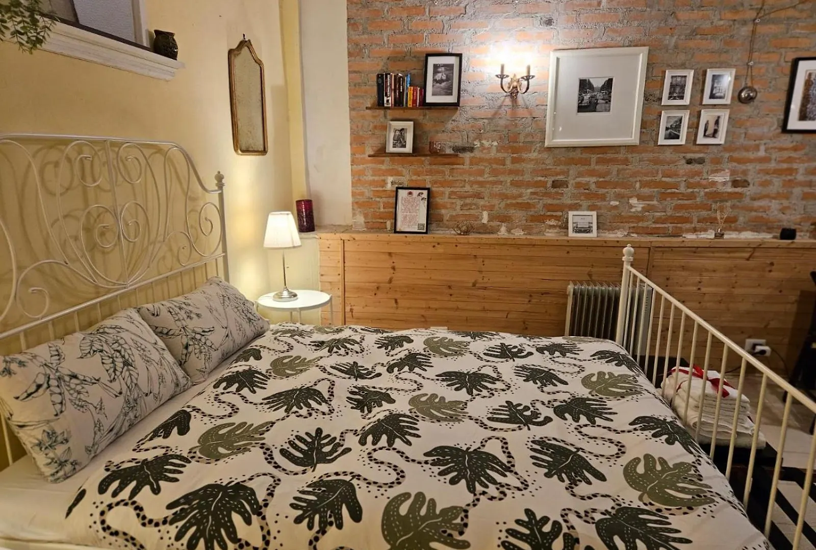Lovely Writer Home Ρώμη